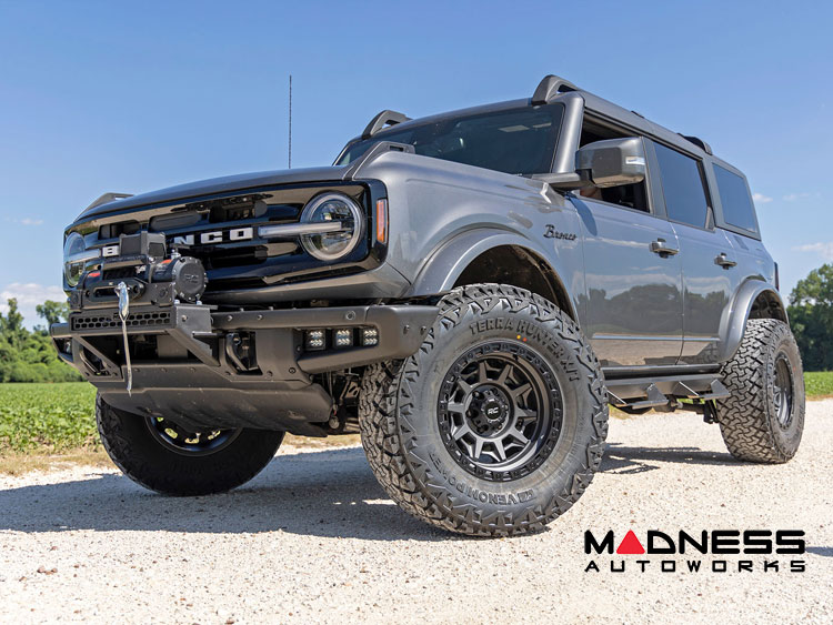 Ford Bronco Custom Wheels (1) - 85 Series - Gunmetal Gray w/ Black Lip - 17 x 9.0 / 6 x 135 / -12 / 4.5" - Rough Country